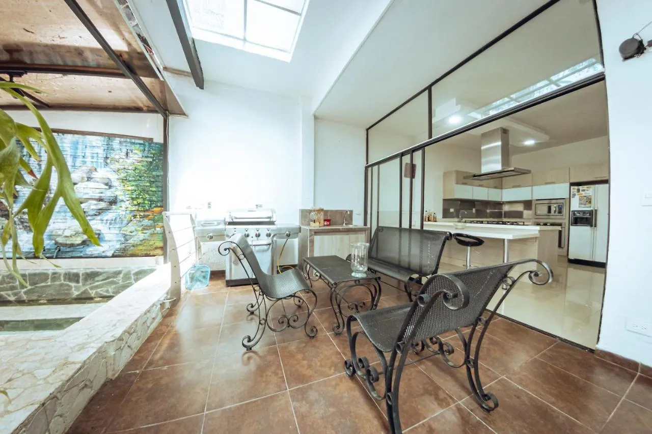 Villa Casa De Lujo En El Poblado Medellín