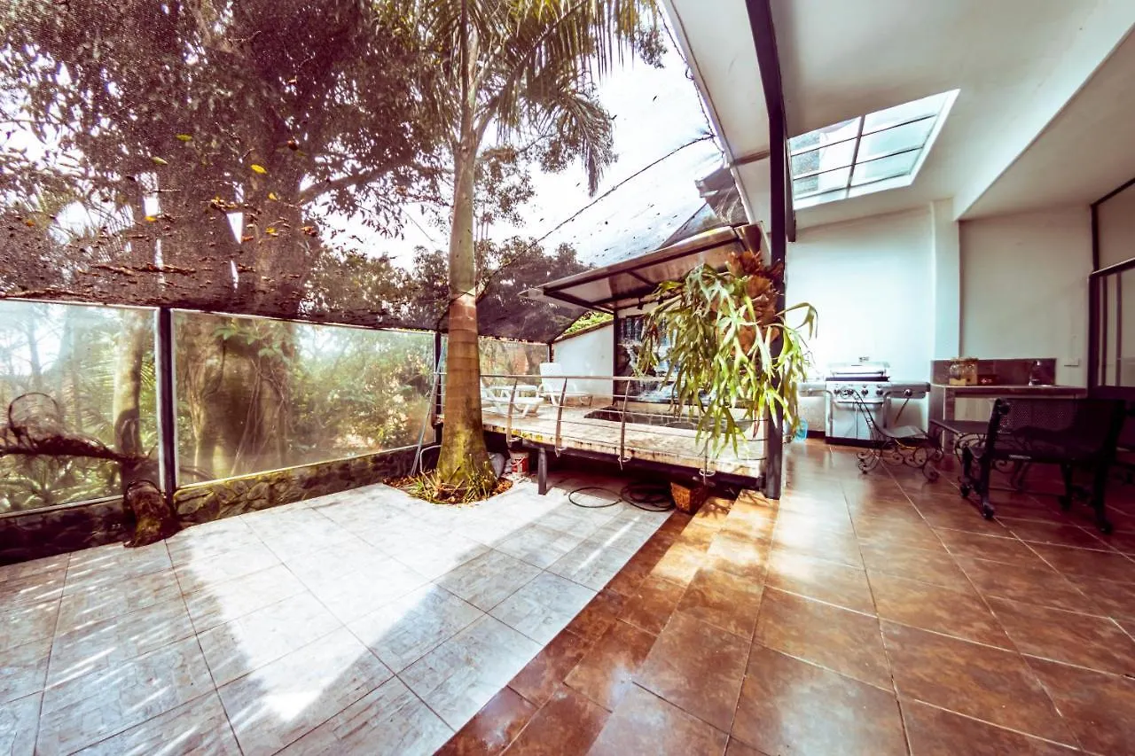 Villa Casa De Lujo En El Poblado Medellín