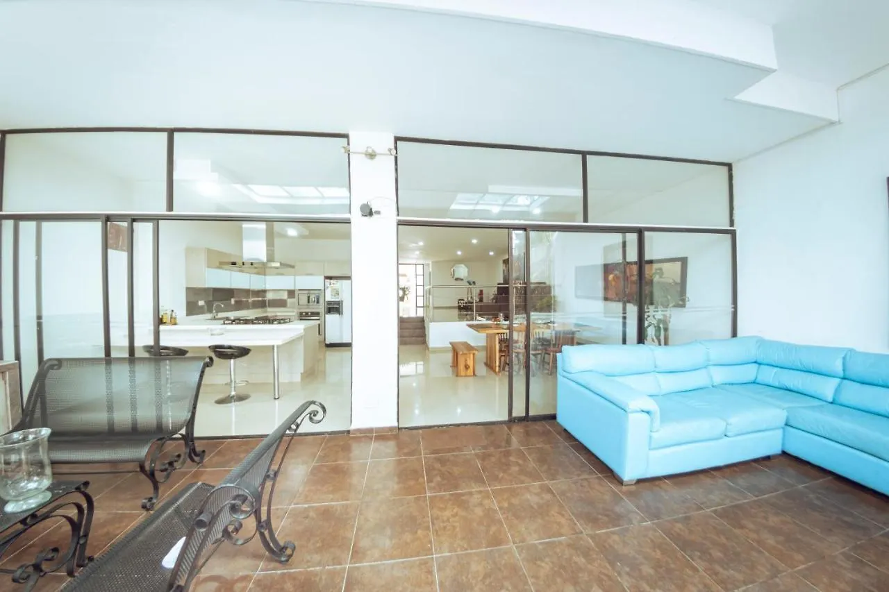 Villa Casa De Lujo En El Poblado Medellín